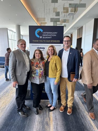 the-vet-recruiter-photo-gallery-2023-Veterinary-Innovation-Summit-IMG 1569
