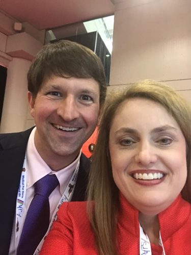 the-vet-recruiter-photo-gallery-Stacy-with-Dr.-Andy-Roark-5