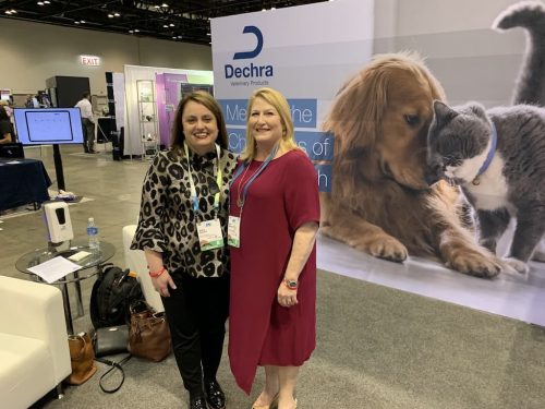 the-vet-recruiter-photo-gallery-Stacy-with-Dr.-Pam-Mitchell